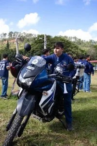 Entrance de los primeros Seniors de Ebenezer Christian School